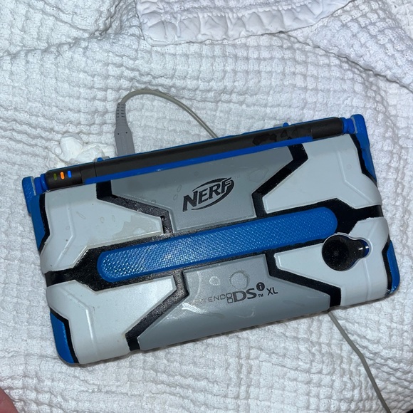 Nintendo Other - 2010 Nintendo DSi XL with Nerf casing and charging cord. LIKE NEW!